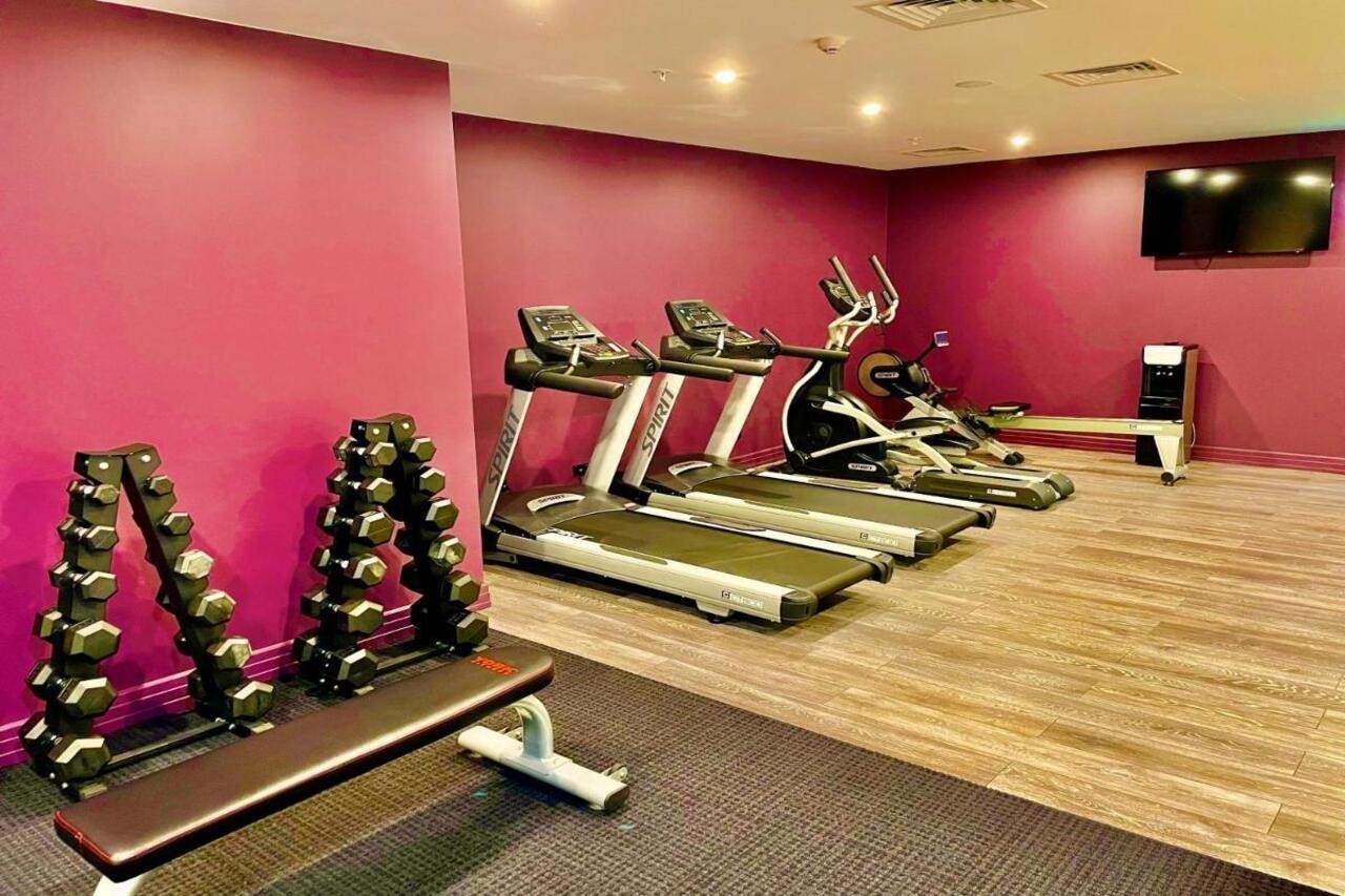 Swiss-Belhotel Napier Exterior photo The gym at the hotel
